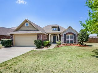 9732 N 100th East Ave, Owasso, OK 74055