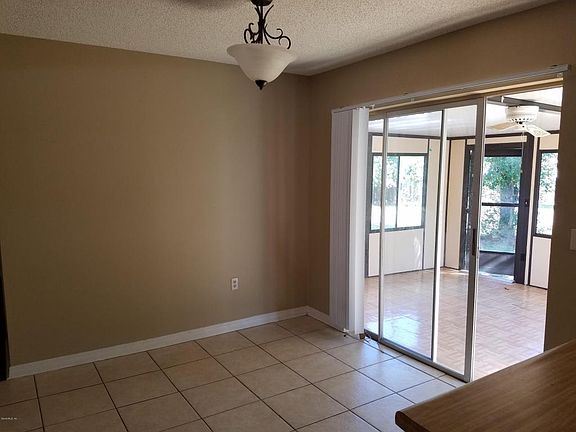 2nd image of 519 NE 44th Ave
