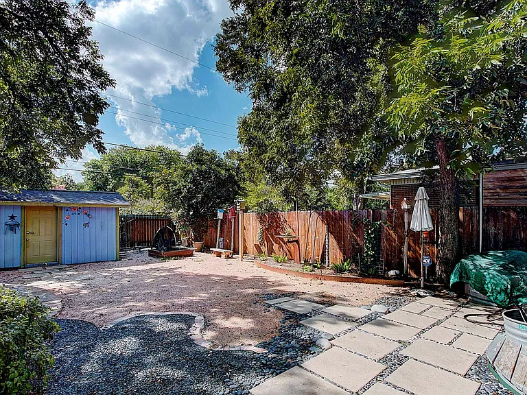 5500 Westminster Drive — Photo 31