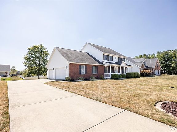 3rd image of 9680 Mallard Dr