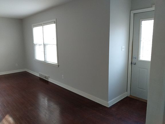 2nd image of 2036 22nd St