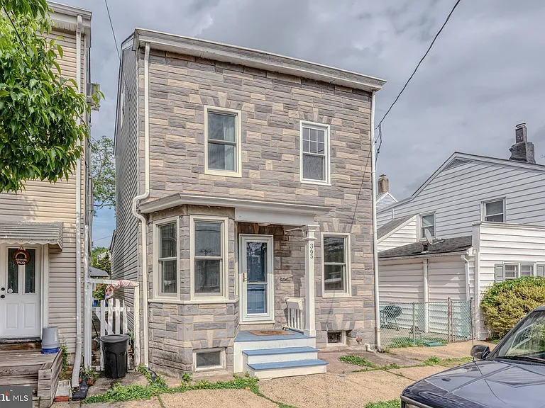 365 Prince St — Photo 1