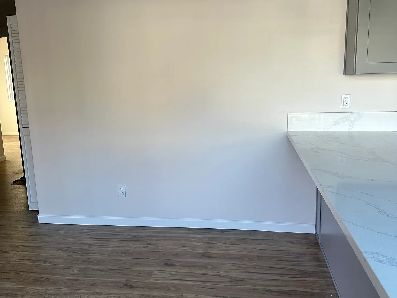 2 bed, 1000 sqft, $2,950 — Photo 2