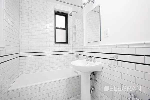 Rented by (Legacy) Elegran | media 23