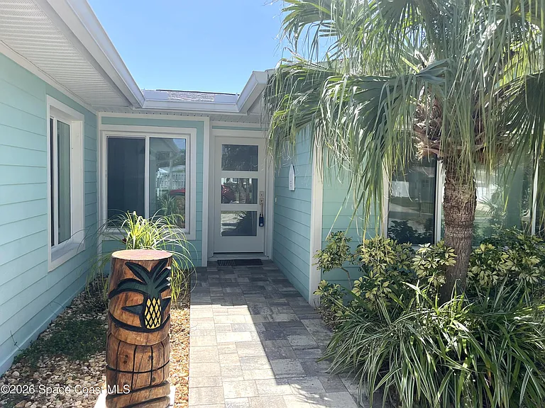 571 Kale St — Photo 3