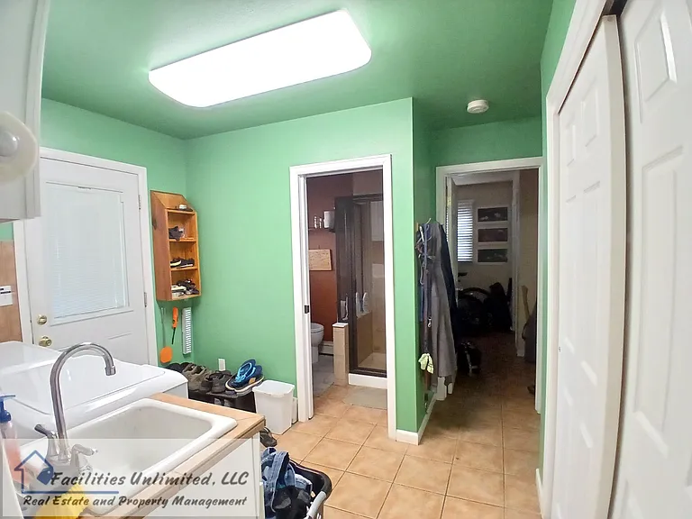 3602 Richmond Dr — Photo 11