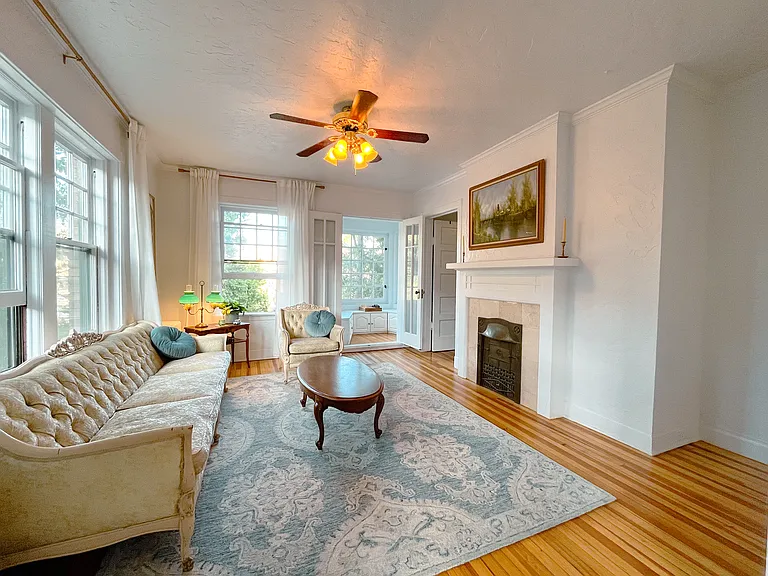 1137 N Sherman St #22 — Photo 11