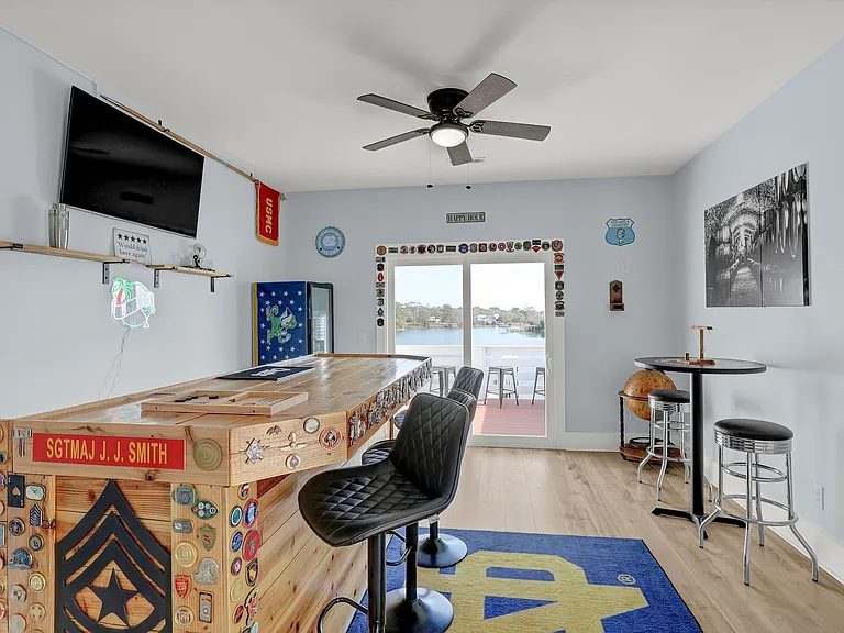 1059 Meridian Dr — Photo 15