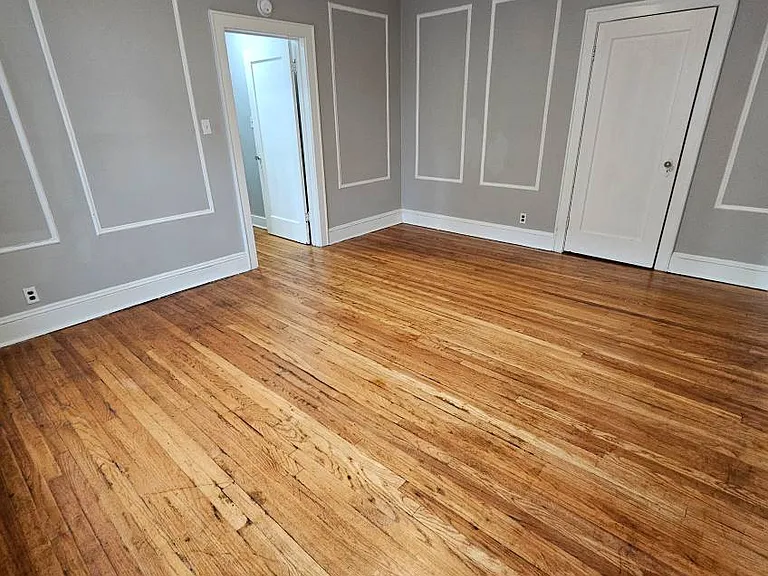 385 Morris St — Photo 5