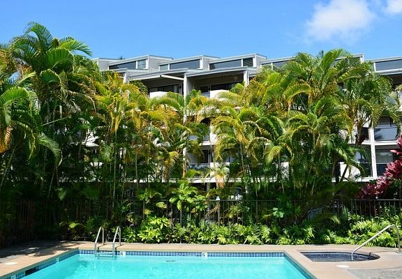 3rd image of 75-5669 Kuakini Hwy #2204