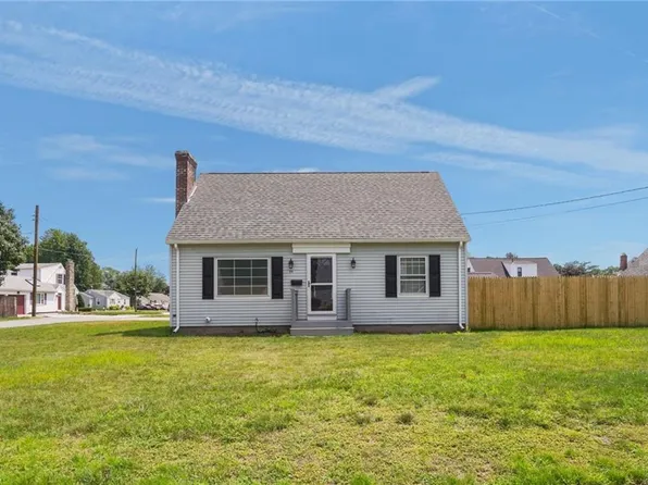 95 Harmony Ct, Warwick, RI 02889
