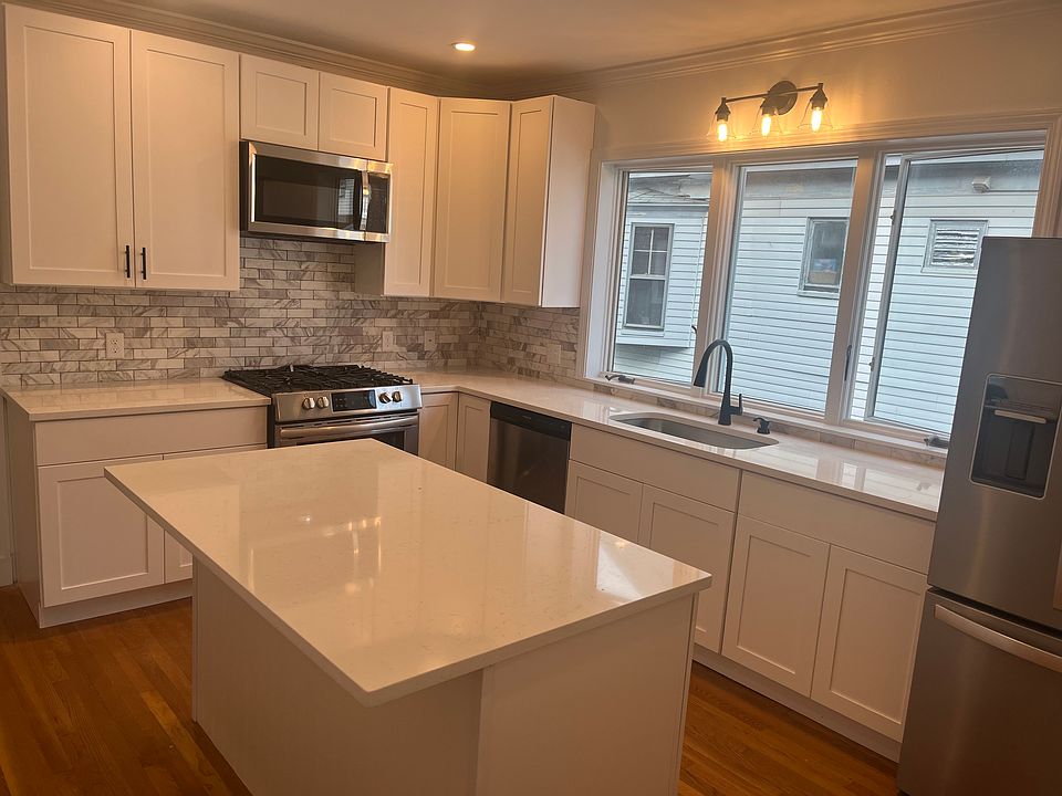 1st image of 189 Central Ave #189