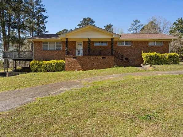 116 Brookhaven Dr, Greenwood, SC 29646