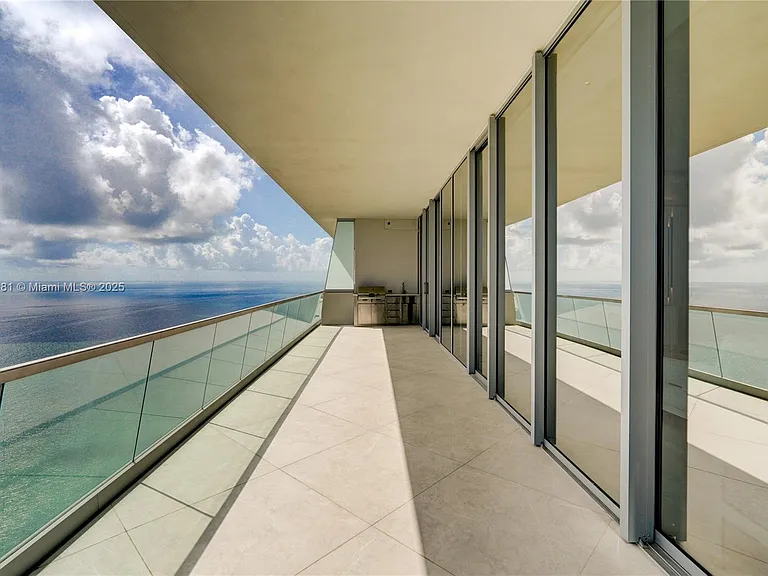 18501 Collins Ave #5001 — Photo 5