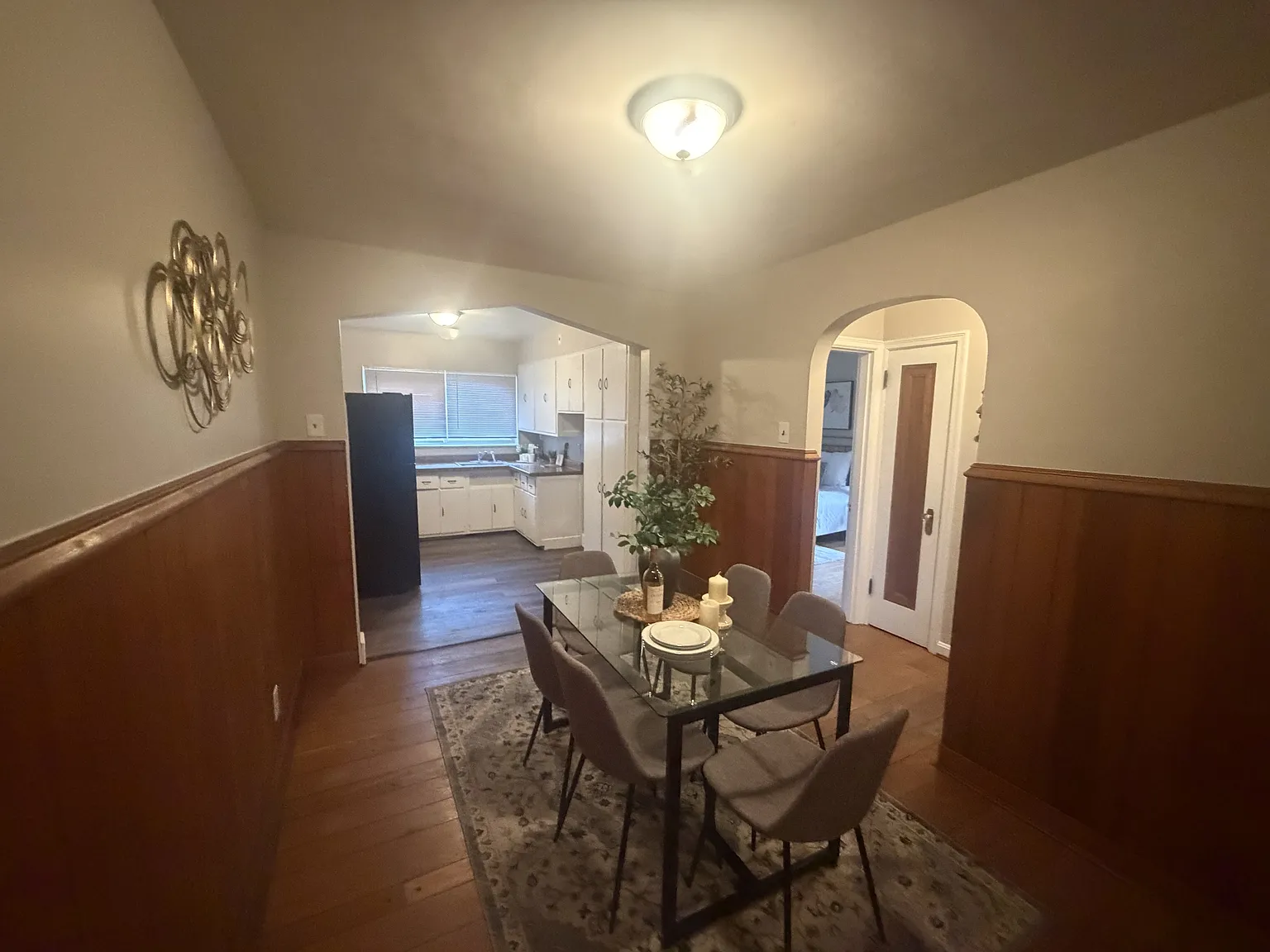 318 East Mitchell Avenue - 4 — Photo 3
