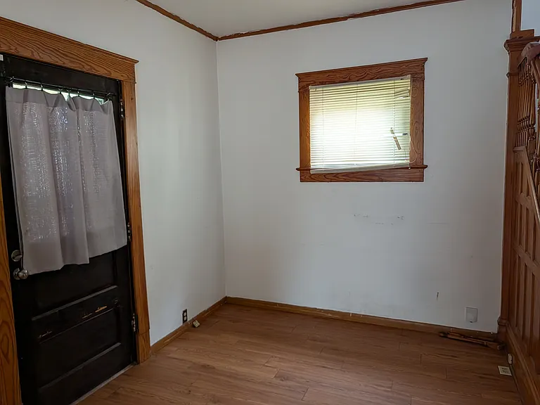 126 SW Buchanan St — Photo 5