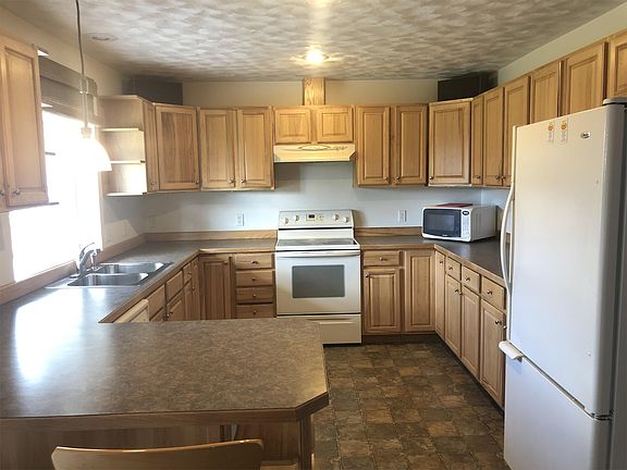 2nd image of 63 Morgan Creek Ln