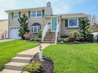 30 Miliken Rd, Colonia, NJ 07067