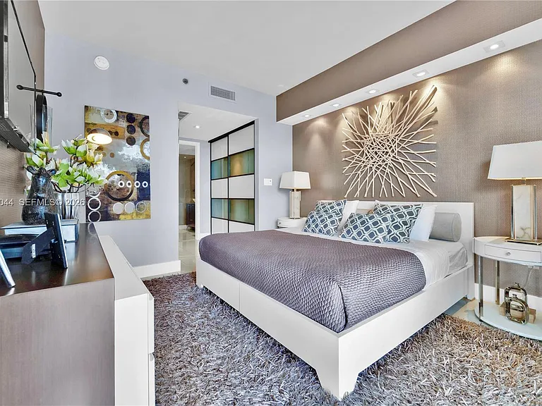 475 Brickell Ave #5013 — Photo 12