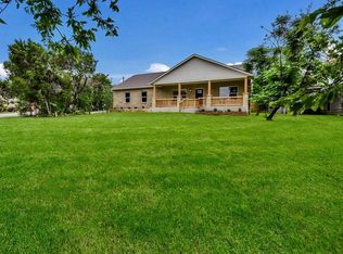 18322 Lake Oaks Dr, Jonestown, TX 78645