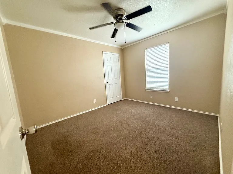 4006 Frigate Dr — Photo 17