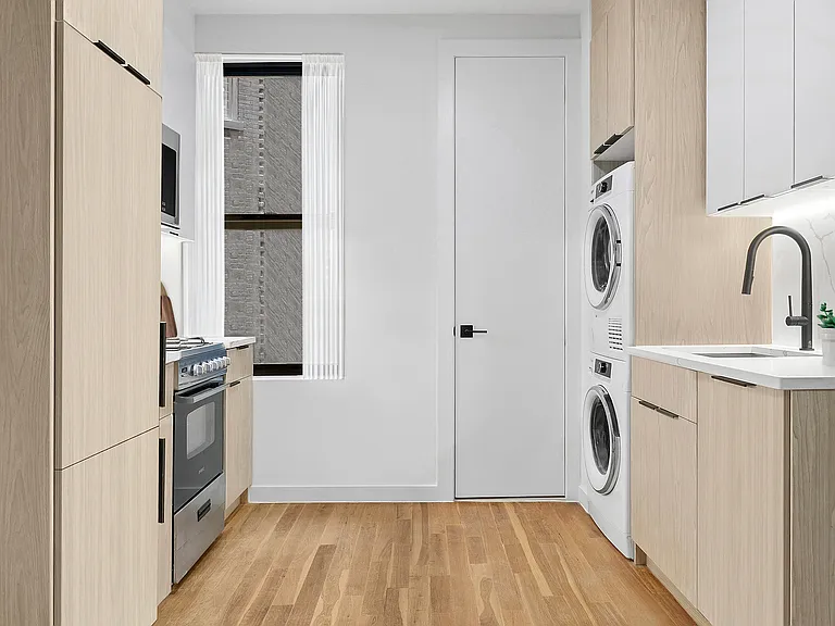 412 Amsterdam Ave #2S — Photo 5