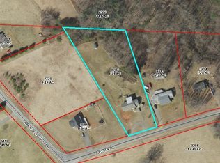 133 Cleo Cain Rd, Pilot Mountain, NC 27041