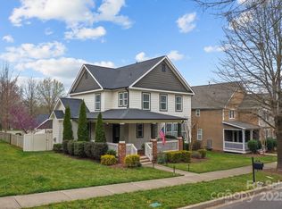 10011 Roosevelt Dr, Huntersville, NC 28078