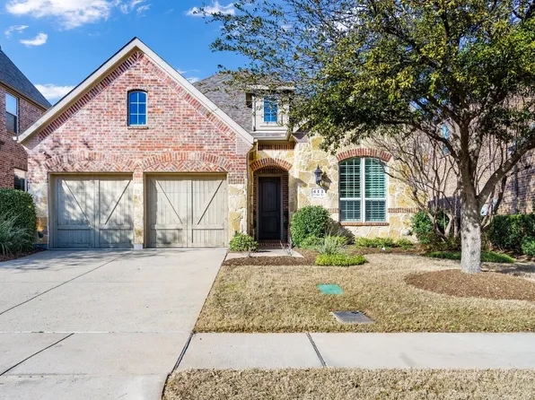 411 Vine St, Irving, TX 75039