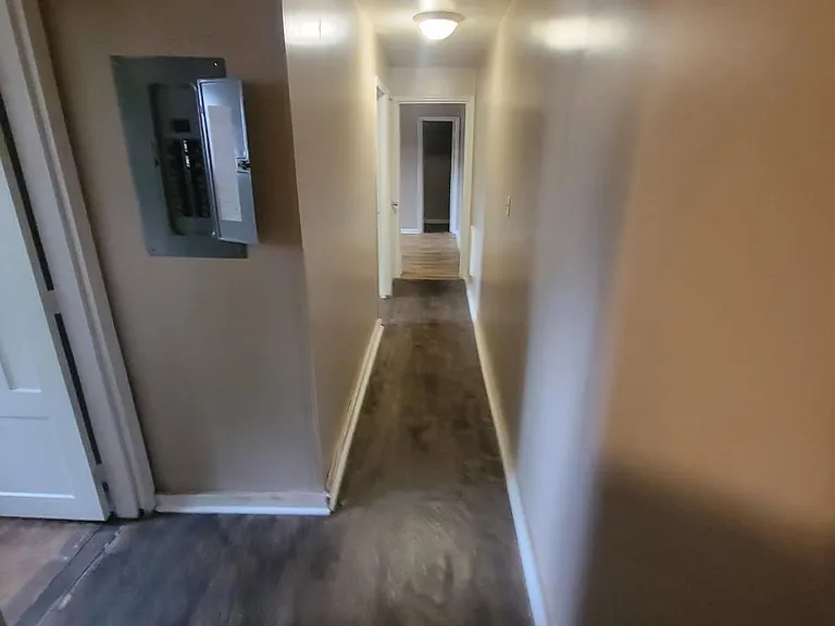 1124 Sheridan Ave #1 — Photo 3