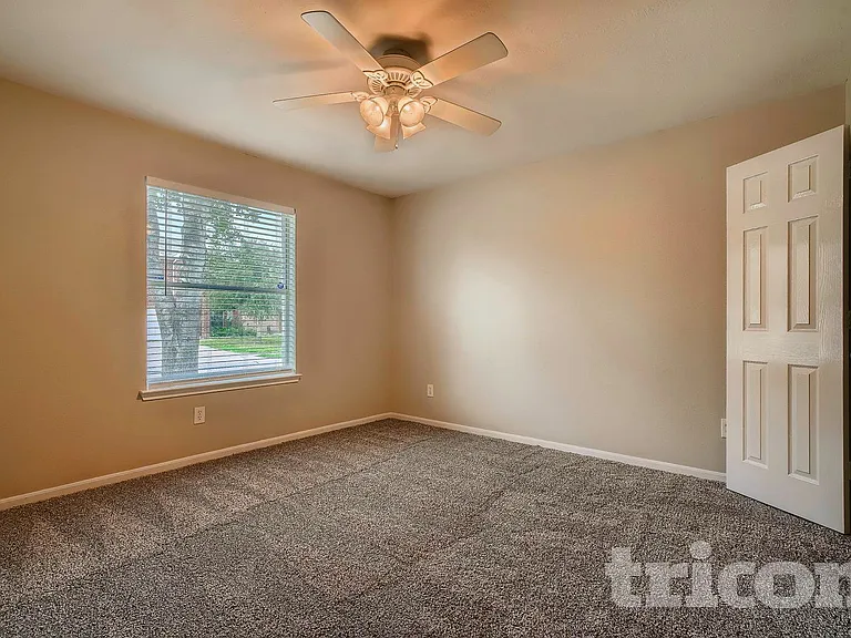 10434 Early Square Ct — Photo 8