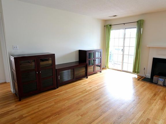 livingroom a