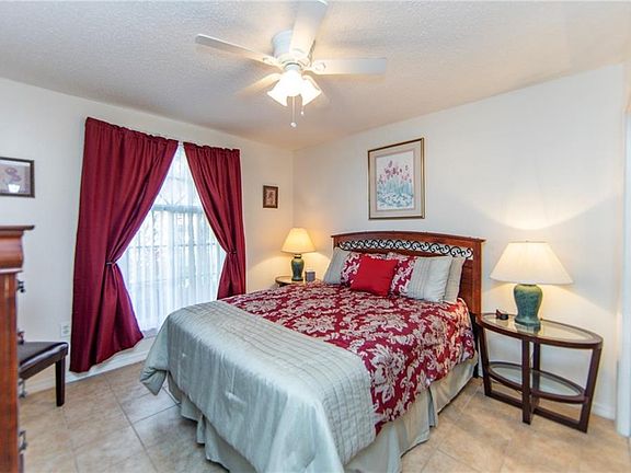 3rd image of 706 Lake Marion Golf Resort Dr
