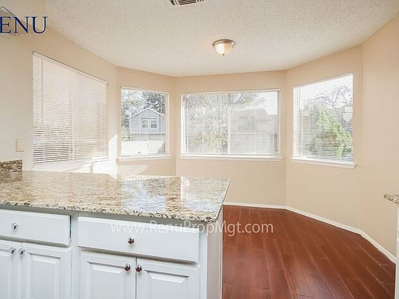 5th image of 10654 Chapel Hill Dr