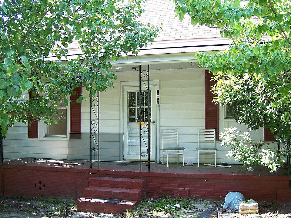 107 Whaley St.