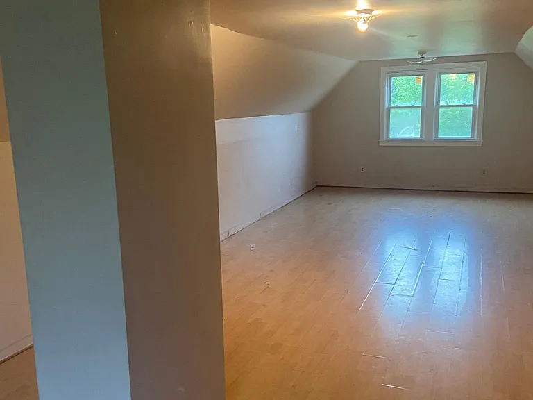 14004 Shaw Ave #2 — Photo 3