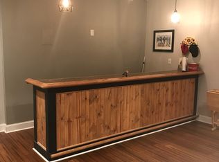 3209 Rolling Oak Blvd, Louisville, KY 40214