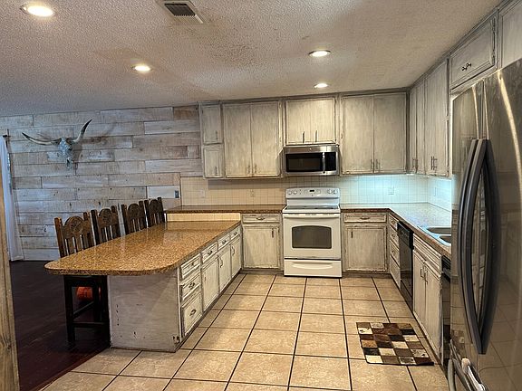 4th image of 5252 Cromwell Rd