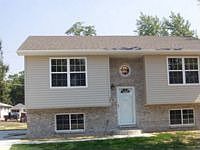 1st image of 755 Lincoln Ave