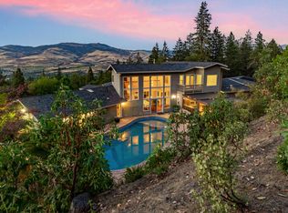 400 Ashland St, Ashland, OR 97520