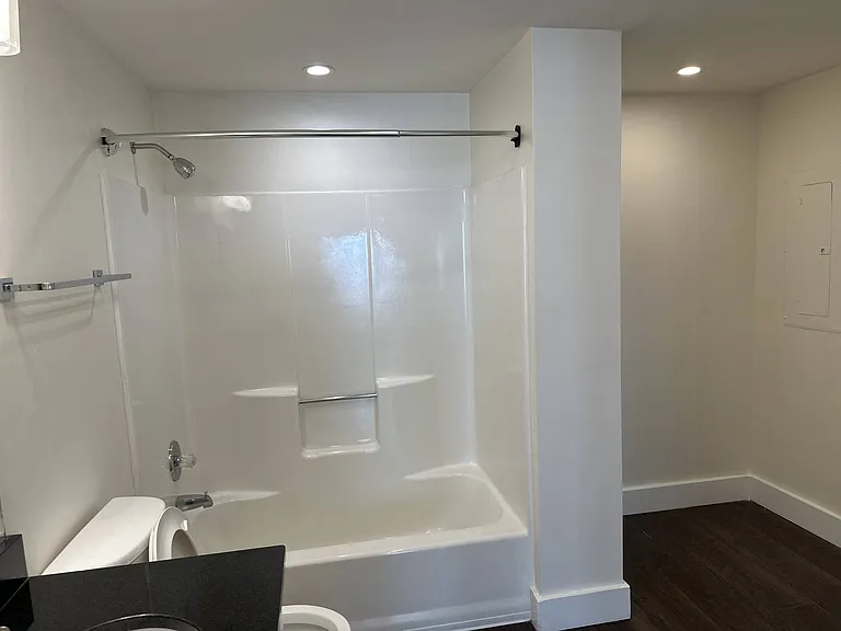 Wesley Townsend Apartments at Buckhead — Photo 132