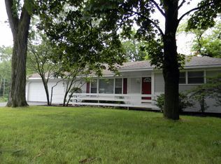 36344 N Green Bay Rd, Waukegan, IL 60087