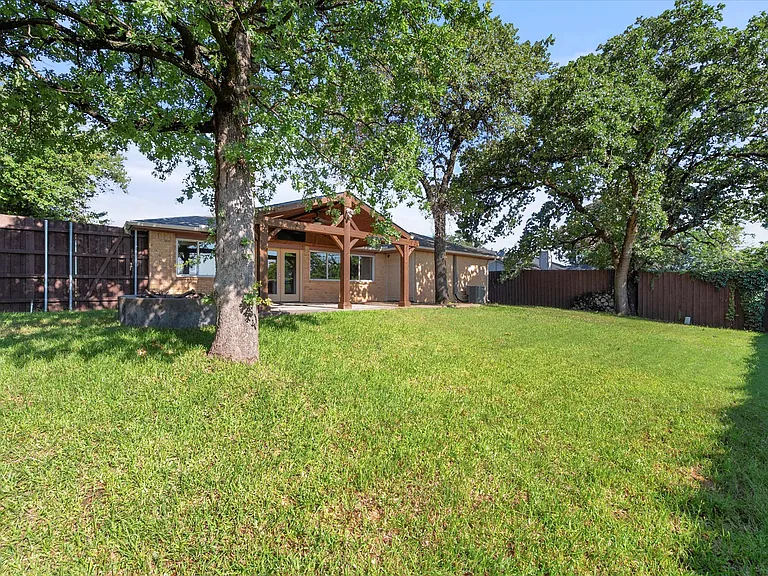 3520 Sweet Wood — Photo 30