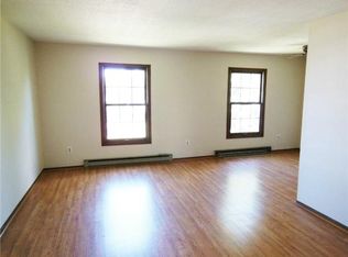 9755 Bishopswood Ln APT 3, Perrysburg, OH 43551