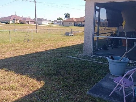 4th image of 1017 Nelson Rd N