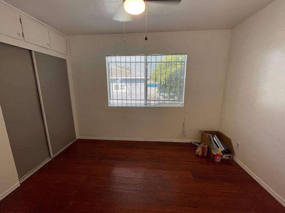 1st image of 1058 W 111th St #1/2
