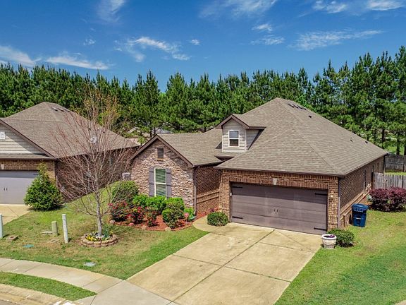 4th image of 2717 Lily Cir
