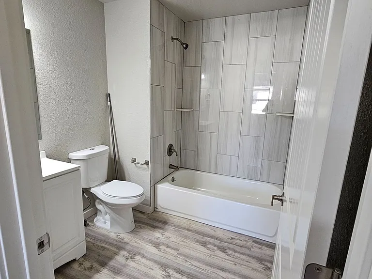 6937 Gayle Lyn Ln — Photo 17