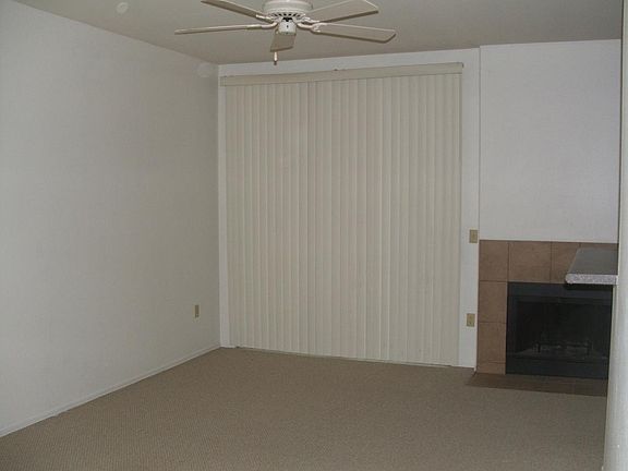 5th image of 3830 E Lakewood Parkway #2019