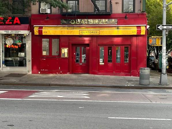 330 East 83rd Street image 18 of 20